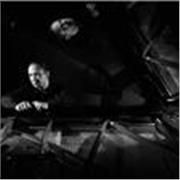 Clases de piano por intercambio de videos