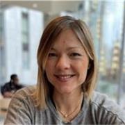 Vi aiuto per i compiti, le verifiche e la pronuncia in modo leggero e divertente.