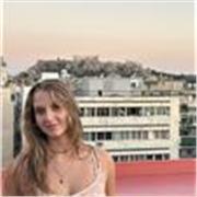 Sono Carlotta e rendo lo studio più facile (e meno noioso!).
Ripetizioni private online per materie scientifiche, artistiche, umanistiche