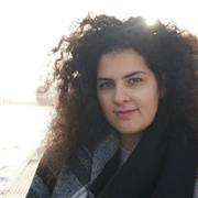 Pädagogische Chemielehrerin mit Medizinstudium bietet Nachhilfe