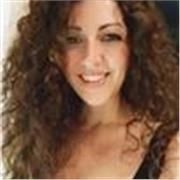 Doctora en Traducción y Psicóloga con amplia experiencia docente. Clases de inglés online personalizadas para niños y adultos.