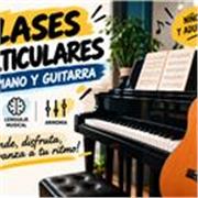 Se ofrecen clases particulares de piano y guitarra