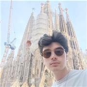 Possessore di certificazione livello C1 offre lezioni di inglese