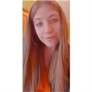 Salve a tutti, sono una ragazza di 18 anni che cerca di mettersi in gioco, e spero di averne la possibilità.
Ho appena concluso la scuola superiore con ottimi risultati, frequentando un liceo socio-pedagogico con indirizzo linguistico, le lingue studiate 