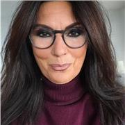 Chargée de cours, formateur, entrepreneur