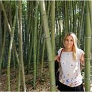 Laureata in Lingue offre:
- aiuto compiti e lezioni di inglese a bambini di scuola elementare
- lezioni di inglese, spagnolo e tedesco a ragazzi di scuola media
- lezioni di inglese e russo a ragazzi del liceo 
- lezioni di inglese, russo, spagnolo e tede