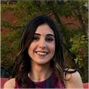 Profesora de física y química imparte clases presenciales y online de física, química y biolo