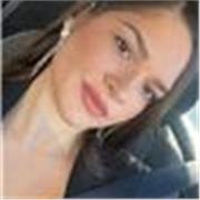 Mi nombre es María y soy estudiante universitaria en lingüística y literatura inglesa y francesa. Imparto nivel C1 en todas las destrezas