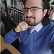 Profesor de historia para todas las edades académicas