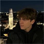 Studente in Ingegneria Aerospaziale disponibile per recupero estivo/lezioni di matematica e fisica(esperienza pluriennale)