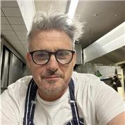 English teacher for all ages. From children to adults. Learning should be fun.. so let’s learn