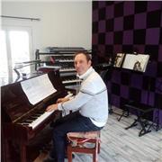 Professeurs de piano tout niveaux tout style