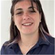 Sono una ragazza universitaria; che studia e si allena, più propensa per un aiuto compiti a distanza o in presenza dove possibile