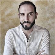 Ingegnere informatico insegna programmazione