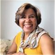 Professora de Língua Portuguesa com especialização em metodologia pedagogia