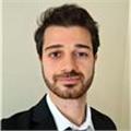 İlkokul ve ortaokul öğrencilerine grup halinde yüz yüze İngilizce dersleri vermekteyim. 