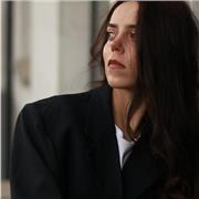 Friendly English tutor focused on real-life communication and confidence.