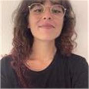 tutor di inglese e spagnolo per ripetizioni con certificazioni e diploma di liceo linguistico. 