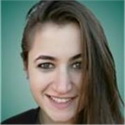 Offro lezioni di Photoshop, Indesign, Illustrator, Premiere e After Effect adatte per studenti a qualsiasi livello di studio