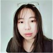 Estudiante universitaria de Ingeniería del Software a punto de graduarse.