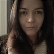 Psicóloga especializada en psicología del consumidor, creadora de contenidos educativos y estudiante de marketing digital.