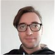 Professeurs en informatique, pour apprendre à utiliser un ordinateur ou apprendre les bases du métier de développeur Web