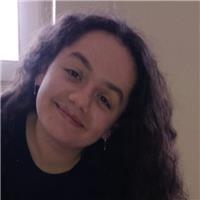 Studentessa di biologia si offre di aiutare studenti di scuola elementare e media con i compiti di matematica