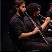 Laureato in Clarinetto presso gli istituti superiori di studi musicali di Palermo e Milano, impartisco lezioni di Clarinetto