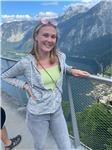 Lehramtsstudentin gibt Nachhilfe in Deutsch