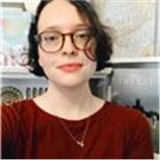 English tutor providing online lessons for adults and GCSE/A-Level English Literature students