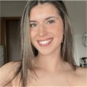 Profesora de inglés con nivel C2 y más de 4 años de experiencia.
