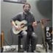 Profesor con mucha experiencia, doy clases para todas las edades y niveles sobre música/voz/instrumentos/lenguaje musical