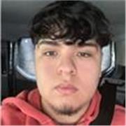 Graduado en bachillerato de humanidades  con conocimientos de diversas asignaturas y aficionado a la música 