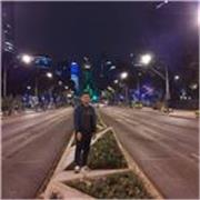 Maestro de finanzas y economia con experiencia practica en diversos sectores