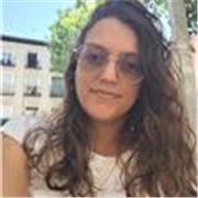 Profesora de dibujos para los niños que quieran aprender de forma divertida y dinámica la experiencia del arte através del dibujo