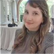 Insegnante di inglese e tedesco a studenti delle scuole medie e superiori