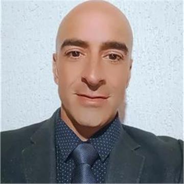 José
