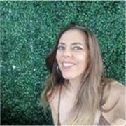 Profesora de secundaria imparte clases de historia y geografía. Preparación para la PAU