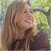 Soy especialista en liderazgo, comunicación y gestión de equipos, además de Coach certificada por ICF. Potencio tus soft skills 