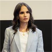 Laureata in Medicina e Chirurgia disponibile per lezioni riguardanti materie scientifiche