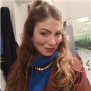 Docente di Italiano, Storia e Geografia impartisce lezioni private, aiuto compiti e recupero debiti