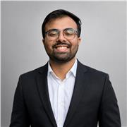 Data Analyst helping students master practical data skills
