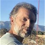 Profesor de Ecologia, biología, medio ambiente, jardinería y agricultura ecológica con mucha experiencia profesional y docente