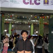 English teacher who teach to the students of all ages .