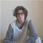 Studentessa di Storia, Politica e Relazioni Internazionali offre lezioni di storia