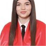 Me considero una persona alegre, responsable y de confianza. Me encanta trabajar con niños y ofrecerles un entorno divertido. 