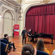 Profesor de violín o viola para niños que quieran un refuerzo aparte de una academia o conservatorio
