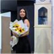 Soy licenciada en idiomas modernos con dos años de experiencia dando clases de inglés un colegio a niños de primaria y secundaria 