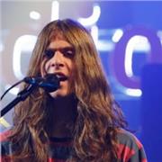 Tengo seis años de experiencia en guitarra y cuatro de teoría
musical , teniendo diversos profesores tales como el ganador de
un Grammy Latino , Daniel Minimalia y tocando en diversos
grupos y bandas tales como Volvoreta.
Puedo tocar diferentes estilos de