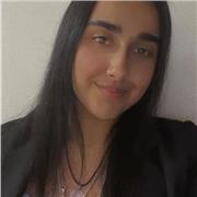 Soy una persona empática,
responsable y con vocación de
ayuda. Me gustaría ayudar a niños con su desarrollo emocional y educativo